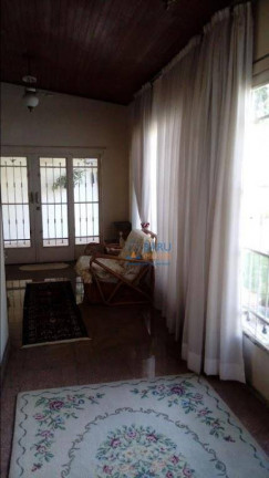 Imagem Casa com 3 Quartos à Venda, 300 m² em Pacaembu - São Paulo Imagem Casa com 3 Quartos à Venda, 300 m² em Pacaembu - São Paulo