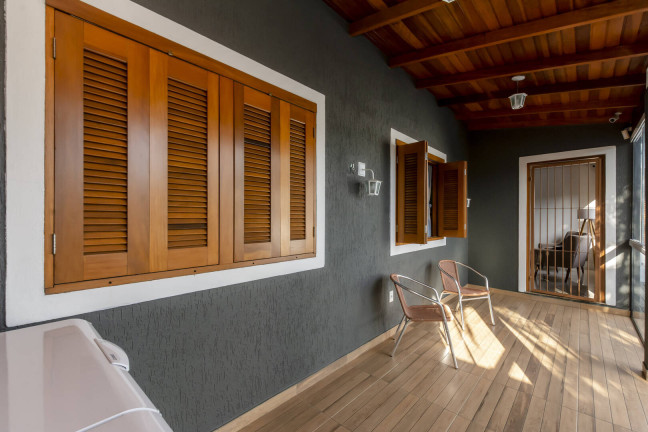 Imagem Casa com 2 Quartos à Venda, 245 m² em Lomba Do Pinheiro - Porto Alegre