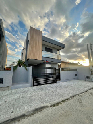 Imagem Sobrado com 3 Quartos à Venda, 120 m² em Ingleses Do Rio Vermelho - Florianópolis Imagem Sobrado com 3 Quartos à Venda, 120 m² em Ingleses Do Rio Vermelho - Florianópolis
