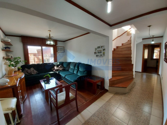 Imagem Sobrado com 5 Quartos à Venda, 380 m² em Jardim Lindóia - Porto Alegre Imagem Sobrado com 5 Quartos à Venda, 380 m² em Jardim Lindóia - Porto Alegre