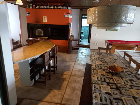 Imagem Casa com 7 Quartos à Venda,  em Silveira - Garopaba