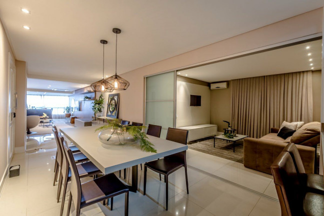 Imagem Apartamento com 3 Quartos à Venda, 313 m² em Centro - Balneário Camboriú