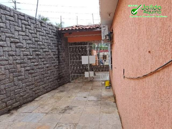Imagem Casa com 3 Quartos à Venda, 308 m² em Fátima - Fortaleza Imagem Casa com 3 Quartos à Venda, 308 m² em Fátima - Fortaleza