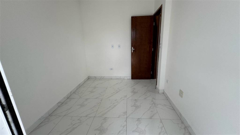 Imagem Casa de Condomínio com 2 Quartos à Venda, 54 m² em Melvi - Praia Grande