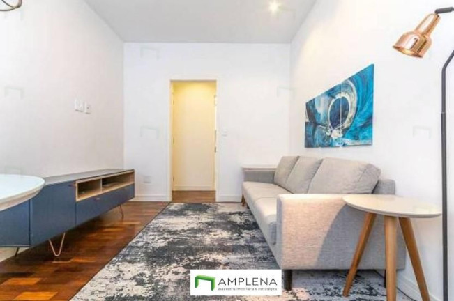Imagem Apartamento com 2 Quartos à Venda, 80 m² em Copacabana - Rio De Janeiro