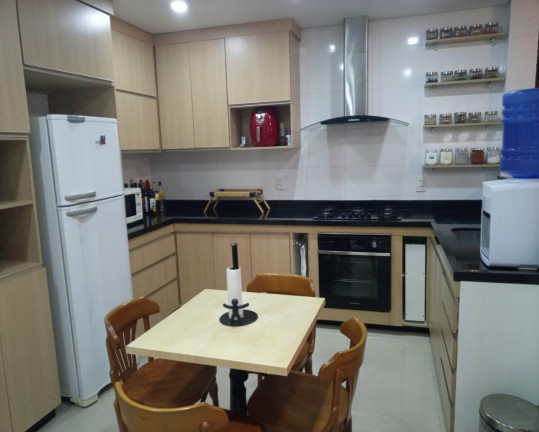 Imagem Sobrado com 3 Quartos à Venda, 182 m² em Jardim Mirante - São Paulo