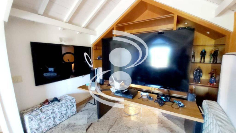 Imagem Casa com 6 Quartos à Venda, 450 m² em Barra Da Tijuca - Rio De Janeiro Imagem Casa com 6 Quartos à Venda, 450 m² em Barra Da Tijuca - Rio De Janeiro