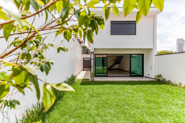 Imagem Sobrado com 3 Quartos à Venda, 302 m² em Vila Mariana - São Paulo Imagem Sobrado com 3 Quartos à Venda, 302 m² em Vila Mariana - São Paulo