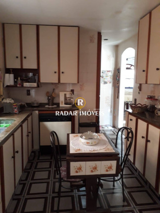 Imagem Casa com 5 Quartos à Venda, 320 m² em Centro - Cabo Frio Imagem Casa com 5 Quartos à Venda, 320 m² em Centro - Cabo Frio