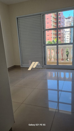 Imagem Imóvel com 3 Quartos à Venda, 105 m² em Cambuí - Campinas Imagem Imóvel com 3 Quartos à Venda, 105 m² em Cambuí - Campinas