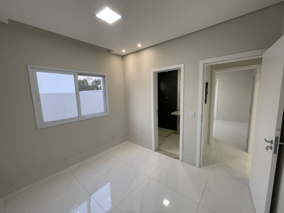 Imagem Casa de Condomínio com 3 Quartos à Venda, 250 m² em Cuiabá Imagem Casa de Condomínio com 3 Quartos à Venda, 250 m² em Cuiabá