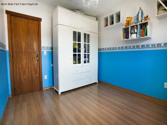 Imagem Sobrado com 3 Quartos à Venda, 266 m² em Aberta Dos Morros - Porto Alegre Imagem Sobrado com 3 Quartos à Venda, 266 m² em Aberta Dos Morros - Porto Alegre