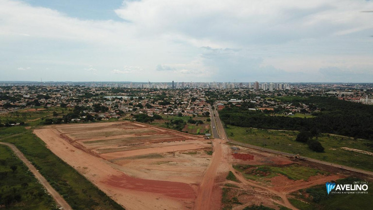 Terreno à Venda, 259 m² em Tiradentes - Campo Grande