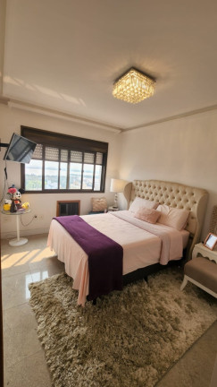 Imagem Apartamento com 3 Quartos à Venda, 206 m² em Menino Deus - Porto Alegre Imagem Apartamento com 3 Quartos à Venda, 206 m² em Menino Deus - Porto Alegre