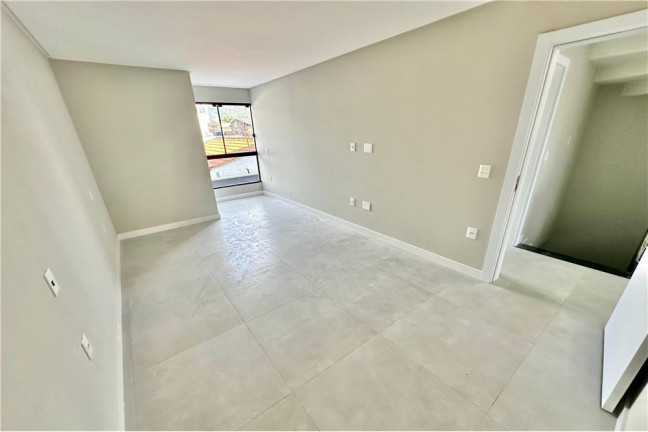 Imagem Casa com 3 Quartos à Venda, 264 m² em Nações - Balneário Camboriú Imagem Casa com 3 Quartos à Venda, 264 m² em Nações - Balneário Camboriú