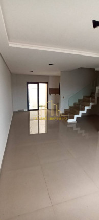 Imagem Sobrado com 3 Quartos à Venda, em Jardim Sabará - Ponta Grossa Imagem Sobrado com 3 Quartos à Venda, em Jardim Sabará - Ponta Grossa