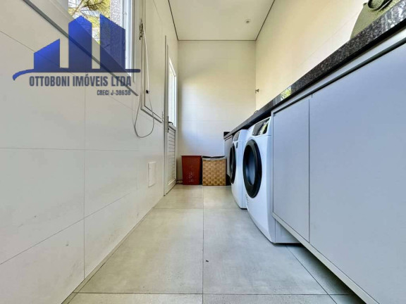 Imagem Casa com 4 Quartos à Venda, 345 m² em Granja Viana - Carapicuíba Imagem Casa com 4 Quartos à Venda, 345 m² em Granja Viana - Carapicuíba