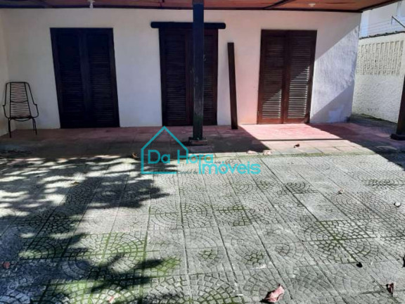 Imagem Casa com 3 Quartos à Venda ou Locação, 200 m² em Vila Atlantica - Mongaguá Imagem Casa com 3 Quartos à Venda ou Locação, 200 m² em Vila Atlantica - Mongaguá