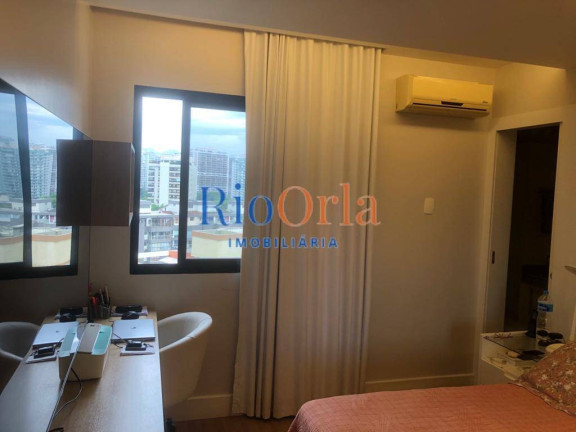 Imagem Apartamento com 4 Quartos à Venda, 172 m² em Barra Da Tijuca - Rio De Janeiro