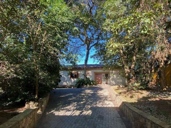 Imagem Casa com 4 Quartos à Venda, 526 m² em Chácara Vale Do Rio Cotia - Carapicuíba Imagem Casa com 4 Quartos à Venda, 526 m² em Chácara Vale Do Rio Cotia - Carapicuíba