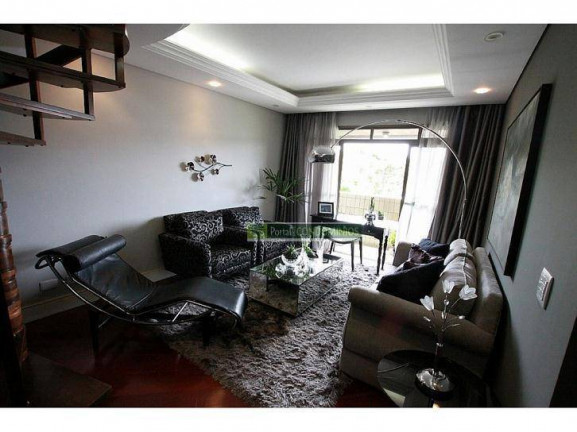 Imagem Cobertura com 3 Quartos à Venda, 229 m² em água Verde - Curitiba