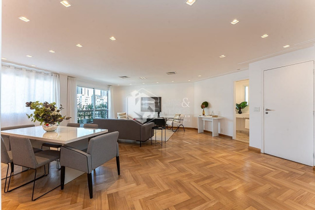 Imagem Apartamento com 2 Quartos à Venda, 143 m² em Itaim Bibi - São Paulo Imagem Apartamento com 2 Quartos à Venda, 143 m² em Itaim Bibi - São Paulo