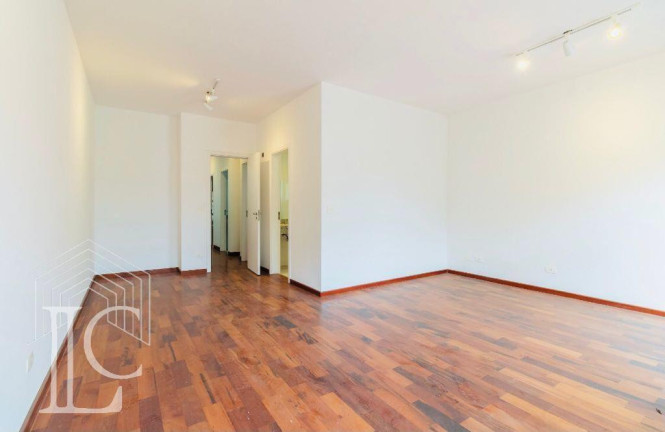 Imagem Casa com 3 Quartos à Venda, 300 m² em Morumbi - São Paulo Imagem Casa com 3 Quartos à Venda, 300 m² em Morumbi - São Paulo
