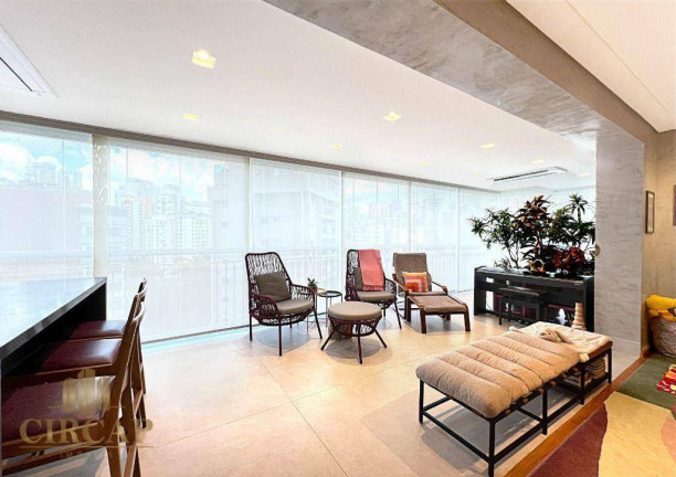 Imagem Apartamento com 4 Quartos à Venda, 226 m² em Vila Nova Conceição - São Paulo