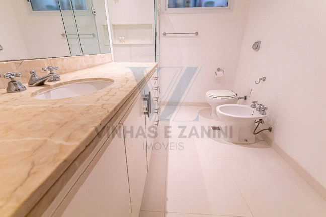 Imagem Apartamento com 4 Quartos à Venda, 525 m² em Flamengo - Rio De Janeiro Imagem Apartamento com 4 Quartos à Venda, 525 m² em Flamengo - Rio De Janeiro