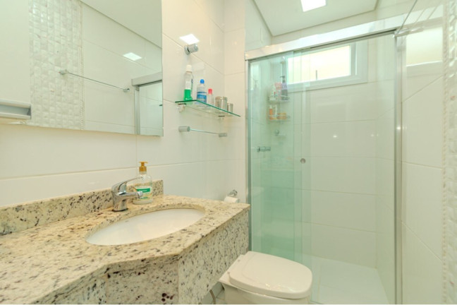 Imagem Apartamento com 2 Quartos à Venda, 74 m² em Cristo Redentor - Porto Alegre Imagem Apartamento com 2 Quartos à Venda, 74 m² em Cristo Redentor - Porto Alegre