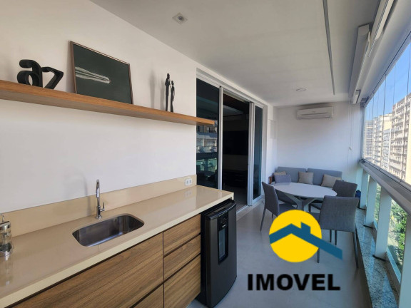 Imagem Apartamento com 3 Quartos à Venda, 130 m² em Icaraí - Niterói