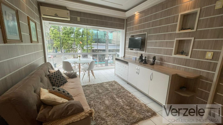 Imagem Apartamento com 1 Quarto à Venda, 55 m² em Centro - Balneário Camboriú