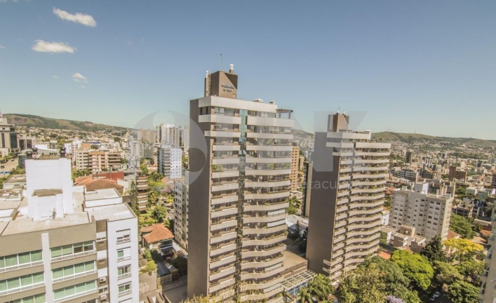Imagem Imóvel com 4 Quartos à Venda, 600 m² em Três Figueiras - Porto Alegre Imagem Imóvel com 4 Quartos à Venda, 600 m² em Três Figueiras - Porto Alegre