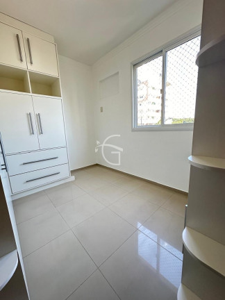 Imagem Apartamento com 3 Quartos à Venda, 85 m² em América - Joinville