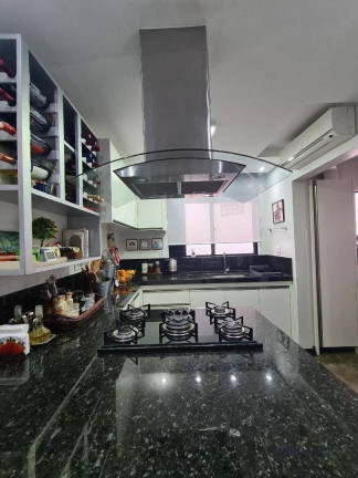 Imagem Apartamento com 3 Quartos à Venda, 186 m² em Centro - Balneário Camboriú