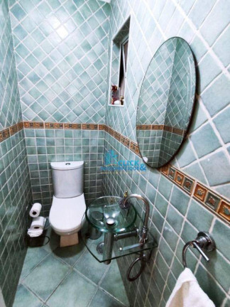 Imagem Casa com 4 Quartos à Venda, 263 m² em Santos Imagem Casa com 4 Quartos à Venda, 263 m² em Santos