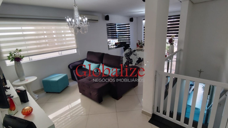 Imagem Casa com 4 Quartos à Venda, 109 m² em Embaré - Santos Imagem Casa com 4 Quartos à Venda, 109 m² em Embaré - Santos