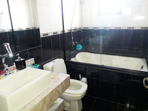 Imagem Imóvel com 3 Quartos à Venda, 274 m² em Marechal Rondon - Canoas Imagem Imóvel com 3 Quartos à Venda, 274 m² em Marechal Rondon - Canoas