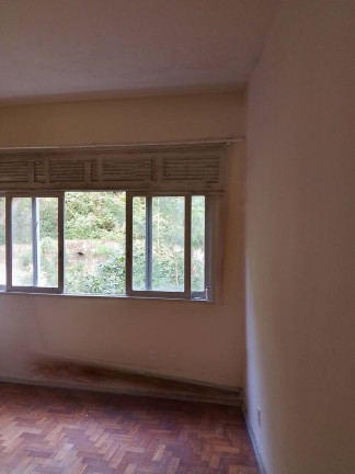 Imagem Apartamento com 1 Quarto à Venda, 43 m² em Copacabana - Rio De Janeiro Imagem Apartamento com 1 Quarto à Venda, 43 m² em Copacabana - Rio De Janeiro