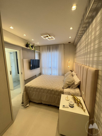 Imagem Apartamento com 4 Quartos à Venda, 134 m² em Meia Praia - Itapema Imagem Apartamento com 4 Quartos à Venda, 134 m² em Meia Praia - Itapema