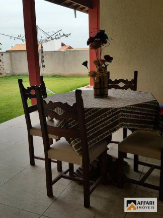 Imagem Casa com 4 Quartos à Venda, 230 m² em Chácara Letônia - Americana