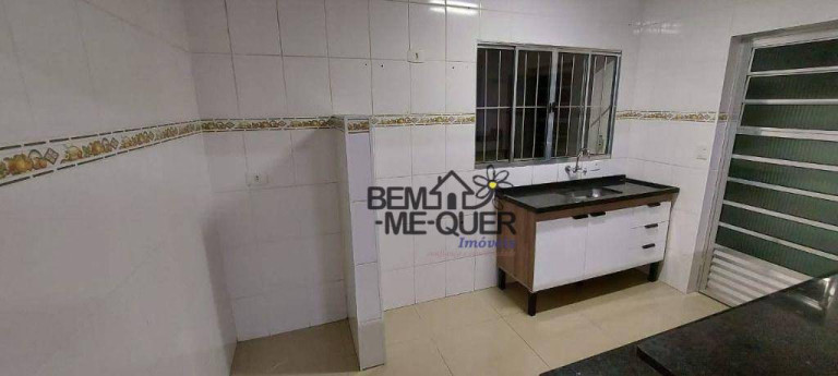 Imagem Sobrado com 3 Quartos à Venda, 180 m² em Parque Maria Domitila - São Paulo Imagem Sobrado com 3 Quartos à Venda, 180 m² em Parque Maria Domitila - São Paulo
