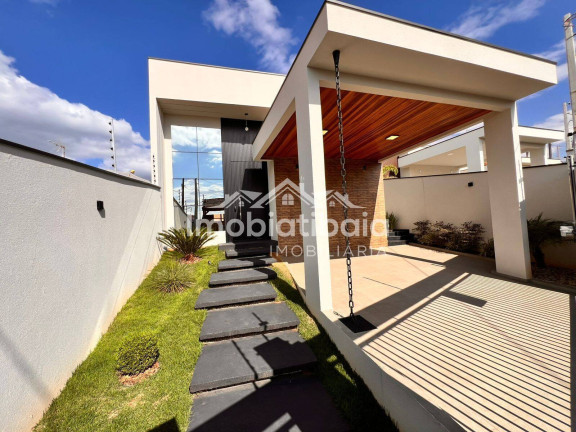 Imagem Casa com 3 Quartos à Venda, 440 m² em Nova Gardênia - Atibaia Imagem Casa com 3 Quartos à Venda, 440 m² em Nova Gardênia - Atibaia