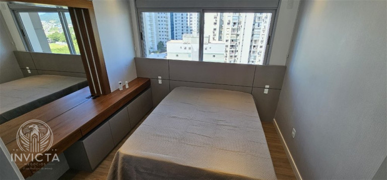 Imagem Apartamento com 4 Quartos à Venda, 156 m² em Centro - Balneário Camboriú Imagem Apartamento com 4 Quartos à Venda, 156 m² em Centro - Balneário Camboriú
