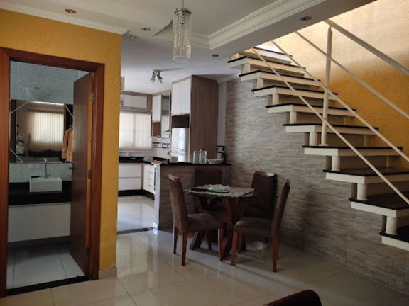 Imagem Casa com 3 Quartos à Venda, 134 m² em Nova Cerejeira - Atibaia Imagem Casa com 3 Quartos à Venda, 134 m² em Nova Cerejeira - Atibaia