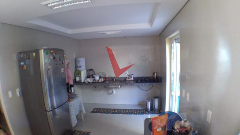 Imagem Casa com 4 Quartos à Venda, 235 m² em Cidade Dos Funcionários - Fortaleza Imagem Casa com 4 Quartos à Venda, 235 m² em Cidade Dos Funcionários - Fortaleza