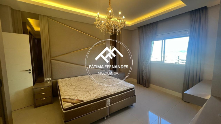 Imagem Apartamento com 4 Quartos à Venda, 268 m² em Meia Praia - Itapema Imagem Apartamento com 4 Quartos à Venda, 268 m² em Meia Praia - Itapema