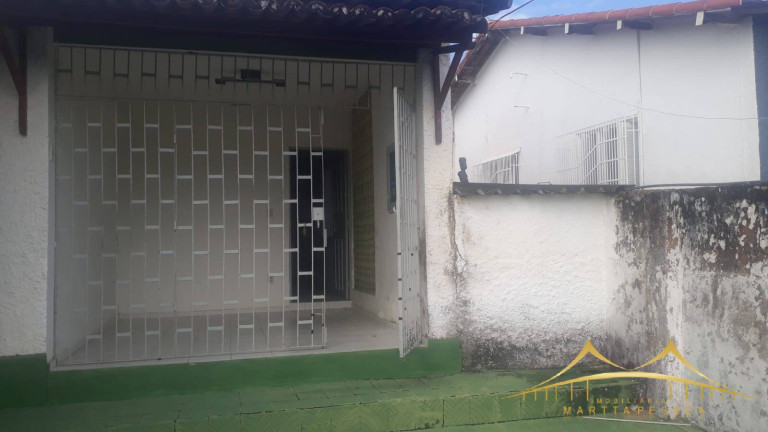 Imagem Casa com 5 Quartos à Venda, 214 m² em Lagoa Nova - Natal