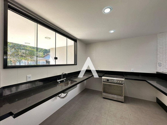 Imagem Casa com 4 Quartos à Venda, 200 m² em Vargem Grande - Teresópolis Imagem Casa com 4 Quartos à Venda, 200 m² em Vargem Grande - Teresópolis