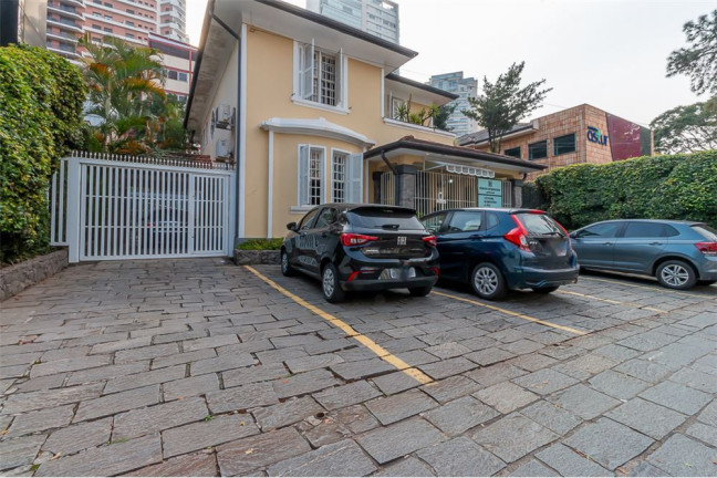 Imagem Loja à Venda, 500 m² em Pacaembu - São Paulo Imagem Loja à Venda, 500 m² em Pacaembu - São Paulo